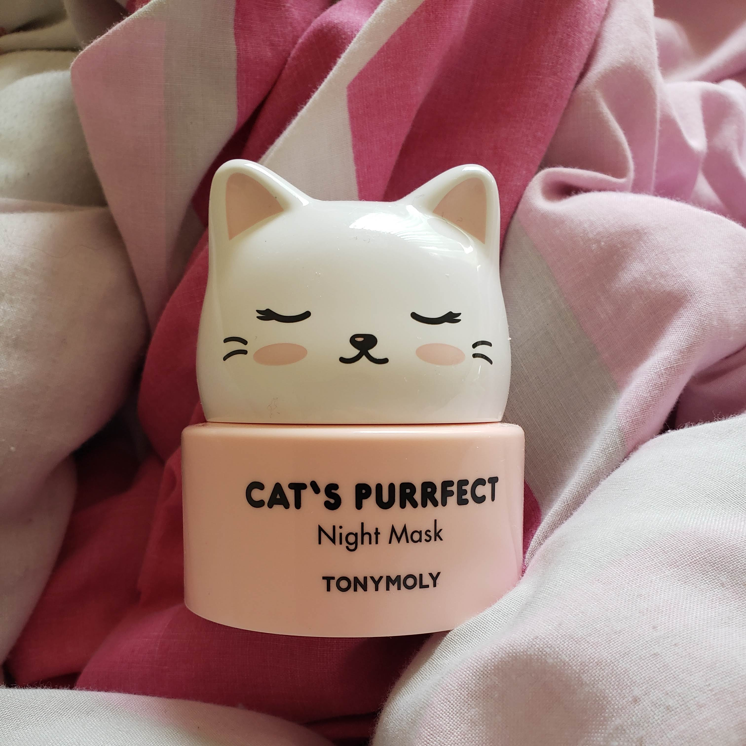 The Cat's Purrfect Night Mask comes in this cutie little container shaped like a cat. Notice that the eyes are closed, so you don't get it mixed up with the daytime one. I haven't tried the daytime one, but it's probably good too.