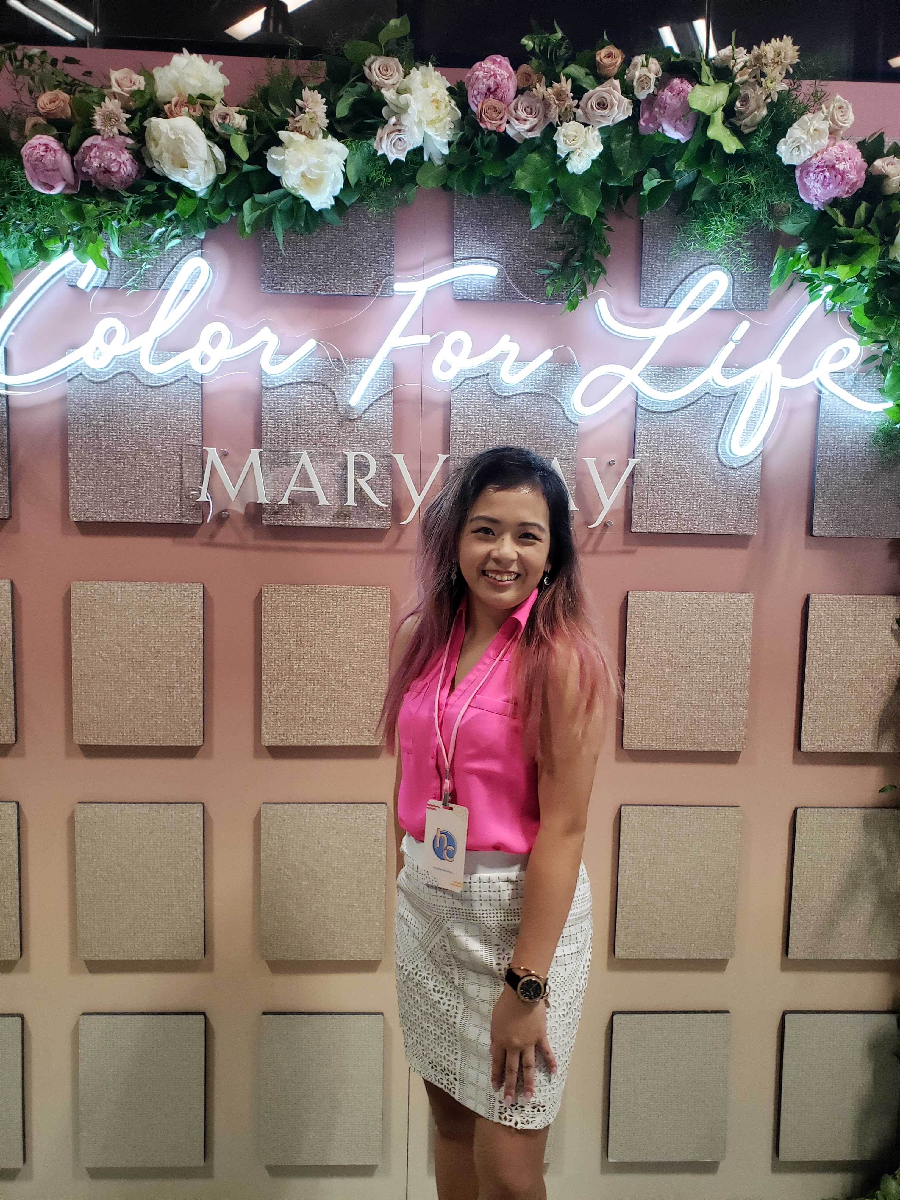 Me, at Her Conference last year, looking for insight into the place that I want to be one day. We're going to implement that all now.