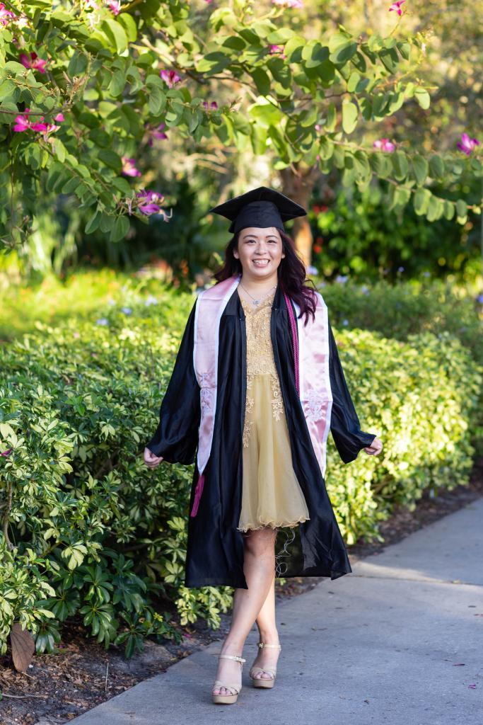 Gosh, don't I look so happy? I miss it.