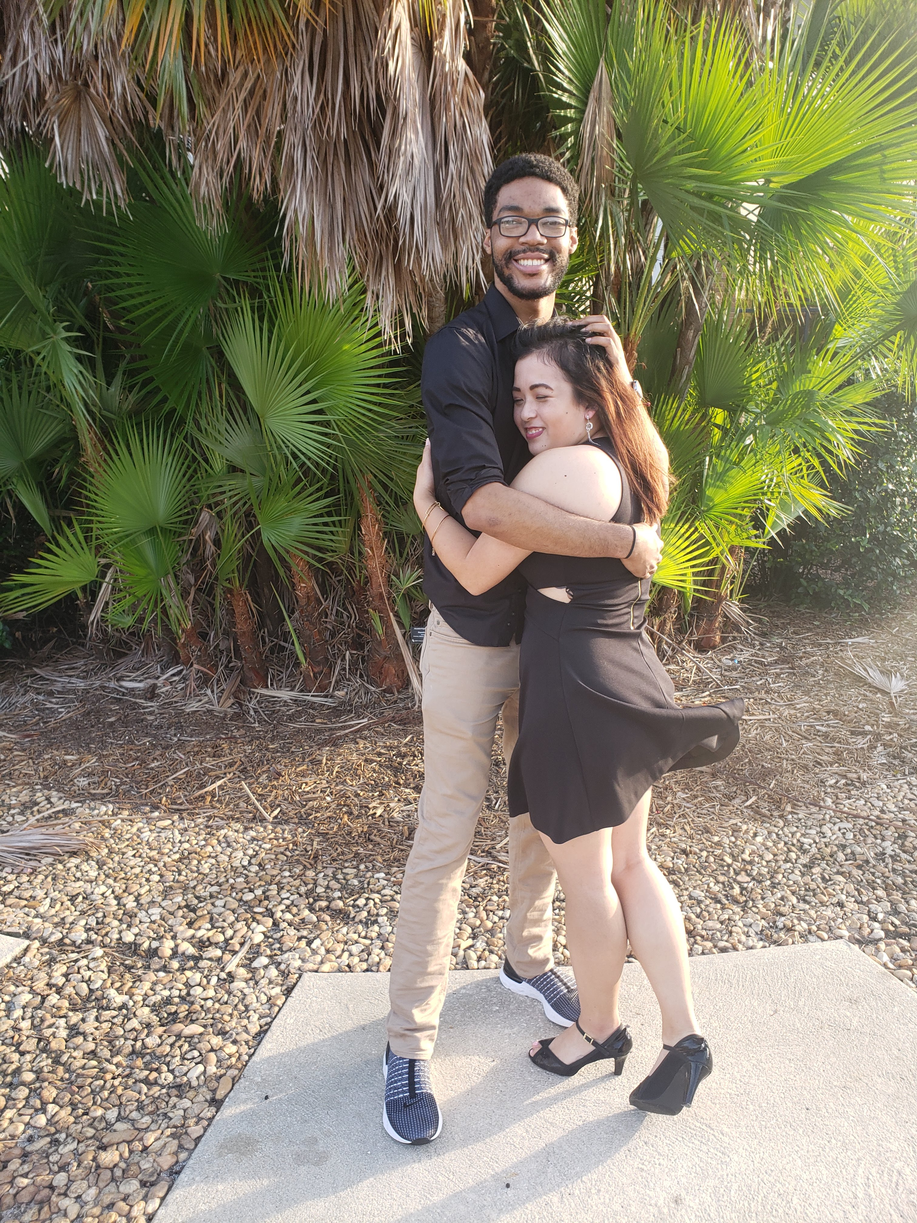 Perfect lighting, perfect dress, perfect man... What more can a girl ask for when she already has love?