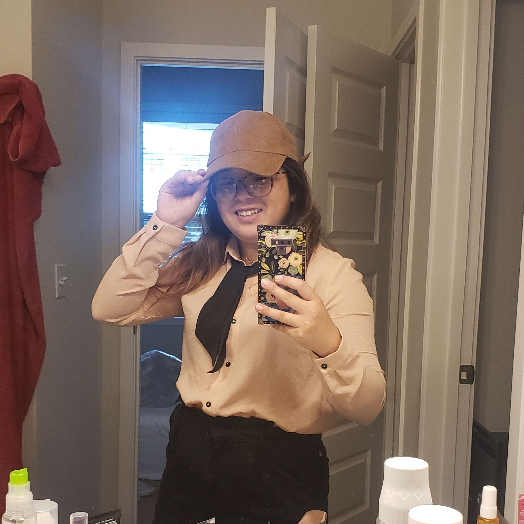 Do you think I did it? I think I did. I loved wearing this out for the day, and it was so fun to feel like I was solving the mystery of fashion.