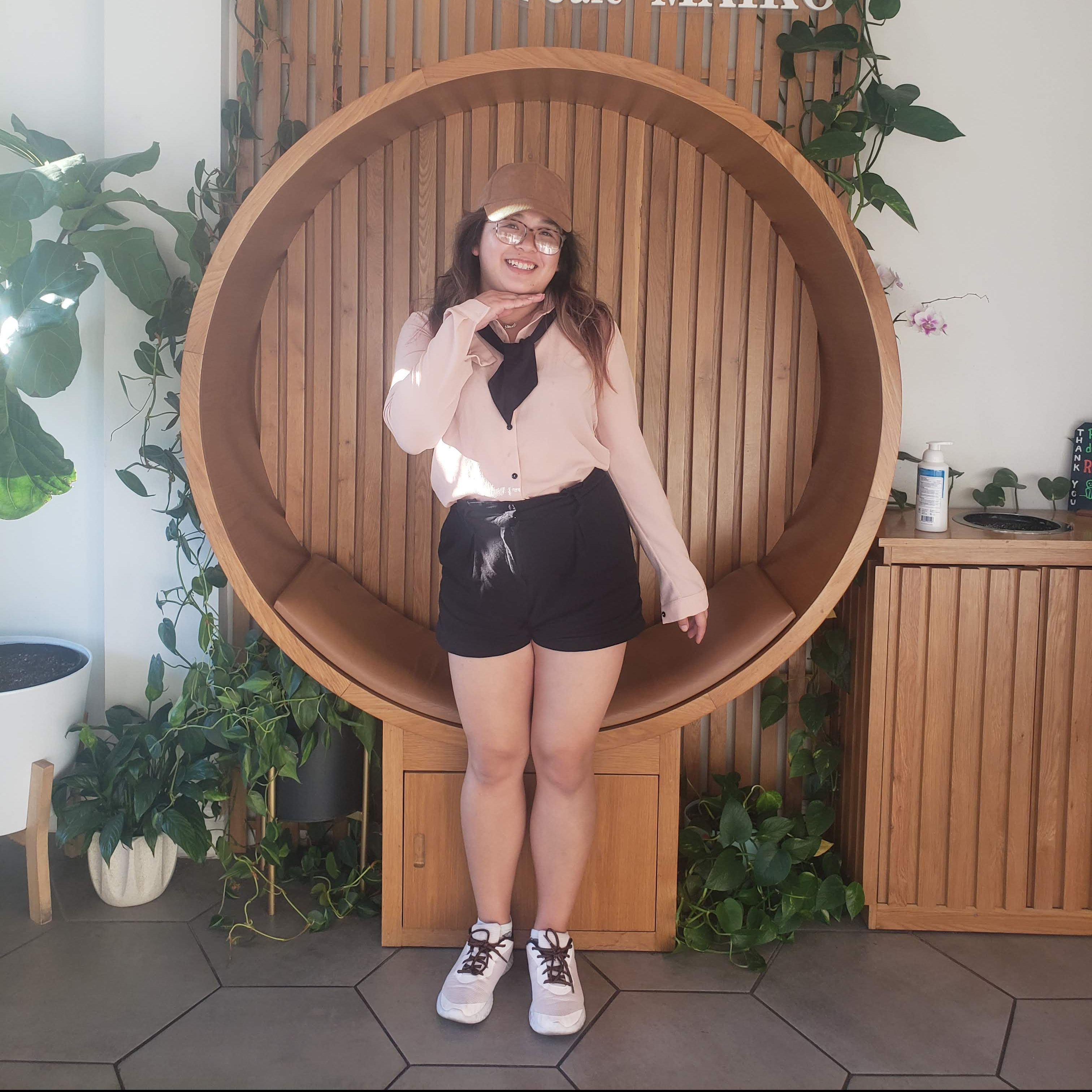 Not everyone loves to wear shorts, but I think they're an essential when you live in a place as hot as Florida. Plus, I love my legs, which I tend to show off more when I have shorts on.